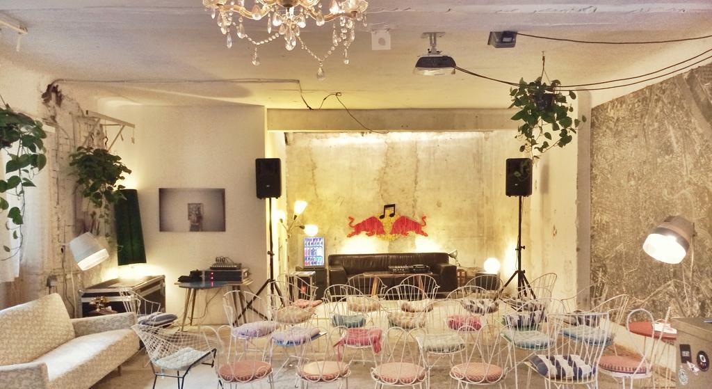 Hotel Am Brillantengrund Wina Bagian luar foto