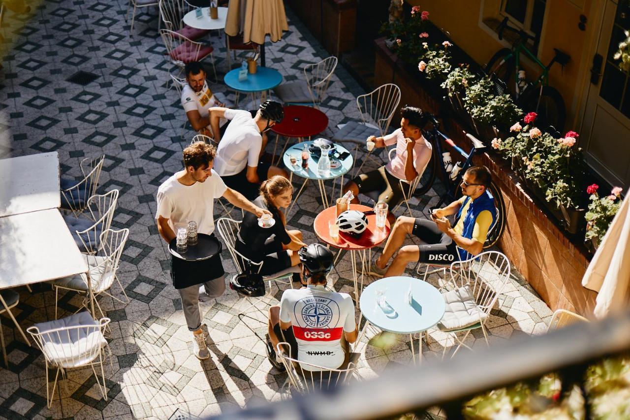 Hotel Am Brillantengrund Wina Bagian luar foto